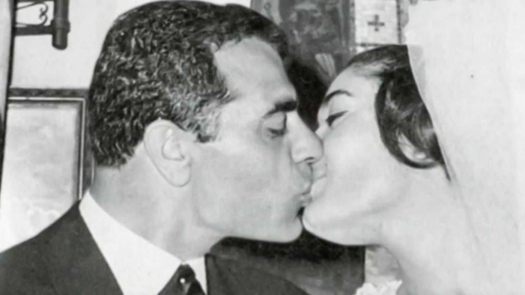 Ύδρα: Η άγνωστη ιστορία με τη βάρκα της Μαρινέλλας και του Στέλιου Καζαντζίδη (Φωτογραφία)