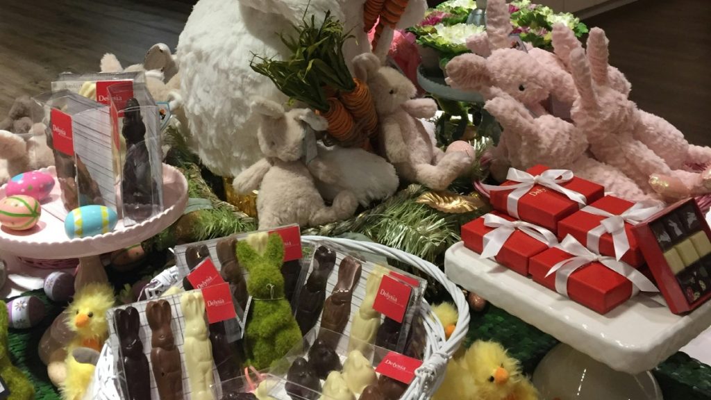 Πότε κάνει πρεμιέρα το πασχαλινό ωράριο – Πώς θα λειτουργούν τα καταστήματα