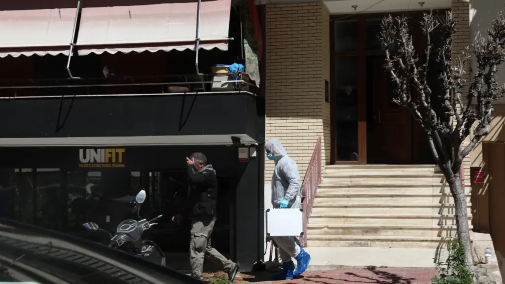 Ζωγράφου: “Ήταν κλειστός και περίεργος” – Τι λέει η γειτονιά για τον 54χρονο που συνελήφθη για τις 2 δολοφονίες