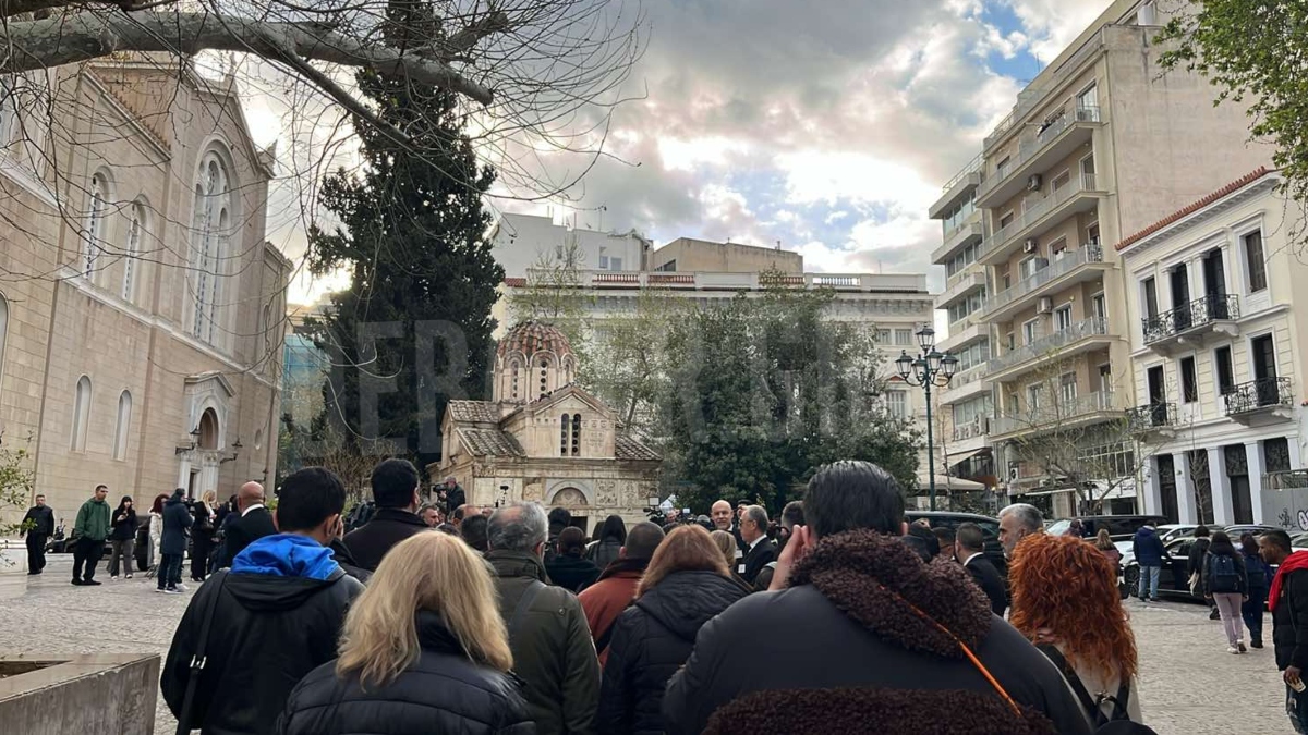 Κηδεία Μαρινέλλας