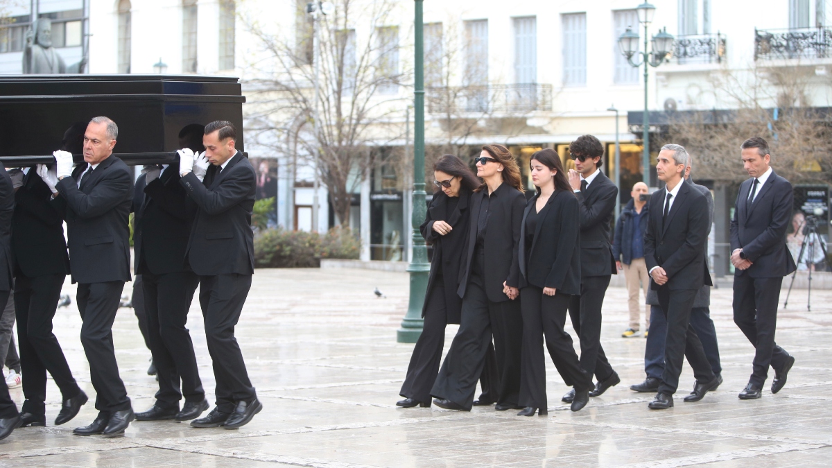 Κηδεία Μαρινέλλας