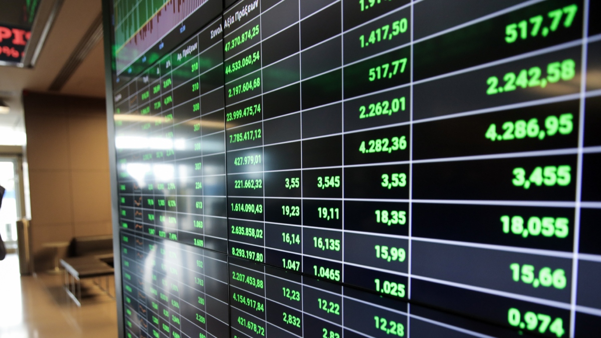 Ισχυρή άνοδος 1,69% στο άνοιγμα του Χρηματιστηρίου Αθηνών