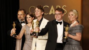 Όσκαρ 2026: Το πολιτικό μήνυμα του Ντέιβιντ Μπόρενσταϊν – «Ας σταματήσουν οι πόλεμοι» (vid)