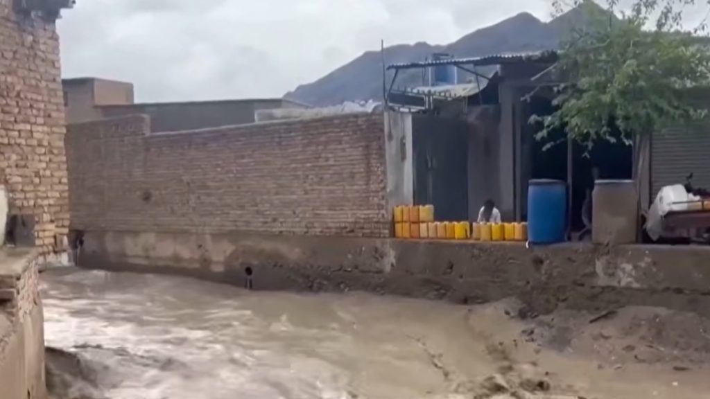 Αφγανιστάν: 22 νεκροί από ισχυρές βροχοπτώσεις και πλημμύρες (βίντεο)