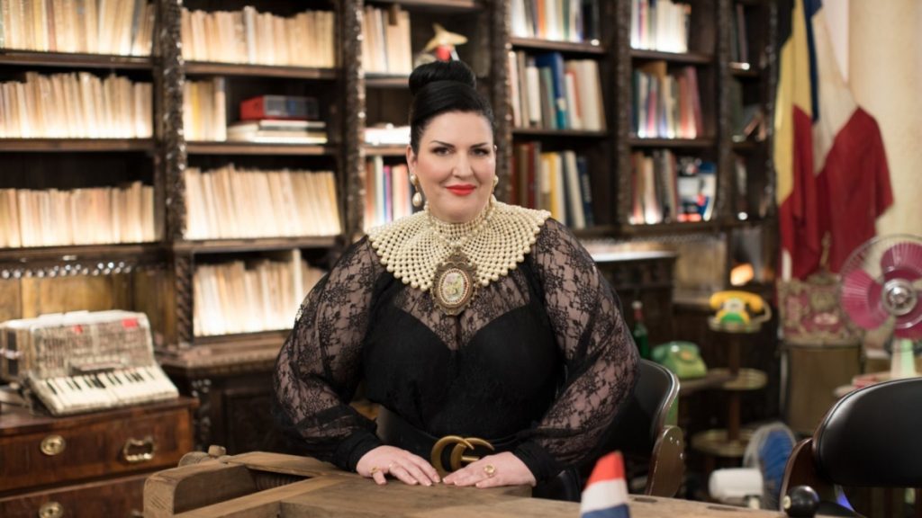 Άννα Μαρία Ρογδάκη: Συγκλονίζει η buyer του Cash Or Trash – «Η μαμά μου ήταν νόθο παιδί, προϊόν βιασμού»