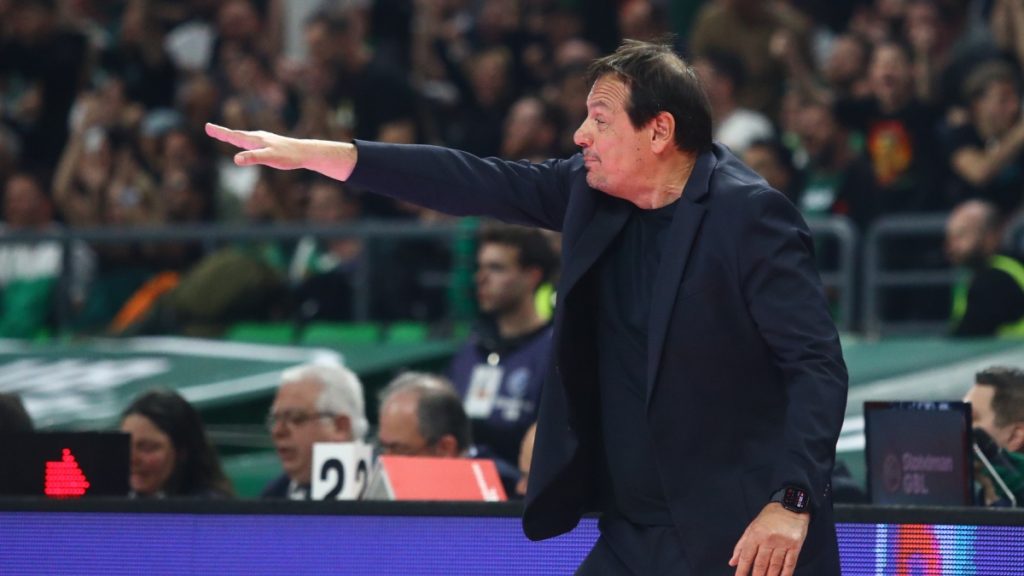 Παναθηναϊκός AKTOR – Ολυμπιακός: Έξαλλος ο Αταμάν – Δεν έκανε δηλώσεις στην ΕΡΤ