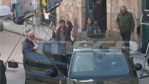 Μπραντ Πιτ: Τα πρώτα πλάνα από τα γυρίσματα στη Χαλκίδα – Γιατί θα βρεθεί αύριο στην Αθήνα