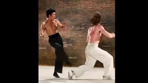 Τσακ Νόρις: Η εμβληματική μάχη με τον Μπρους Λι – Πως τον είχε πείσει να συμμετάσχει στη σκηνή