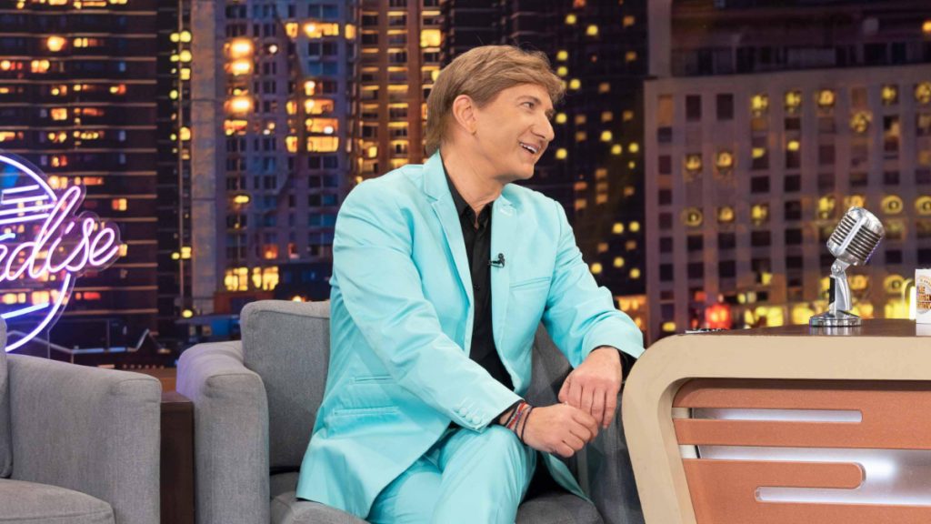 Μάκης Δελαπόρτας: «Η σύζυγος του Βασίλη Λογοθετίδη αυτοκτόνησε με τον εραστή της για να μην την πουν μοιχή»