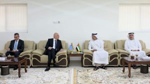 Μπαράζ συναντήσεων από τον Δένδια στα Ηνωμένα Αραβικά Εμιράτα