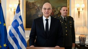 Δένδιας από Λονδίνο: “Νέα εξοπλιστικά προγράμματα για την αεράμυνα – F-35, F-16 Viper και εκσυγχρονισμός φρεγατών MEKO”
