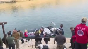 Αγωνία στα Λιμανάκια Βουλιαγμένης: Αγνοείται 34χρονος δύτης – “Τον παρέσυραν τα ρεύματα”