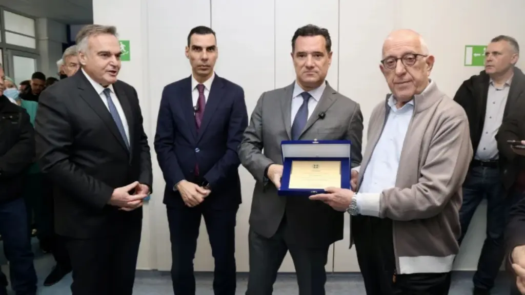 Εγκαίνια σε τέσσερις υπερσύγχρονες χειρουργικές τράπεζες στο Γ.Ν.Α. «Κοργιαλένειο – Μπενάκειο»