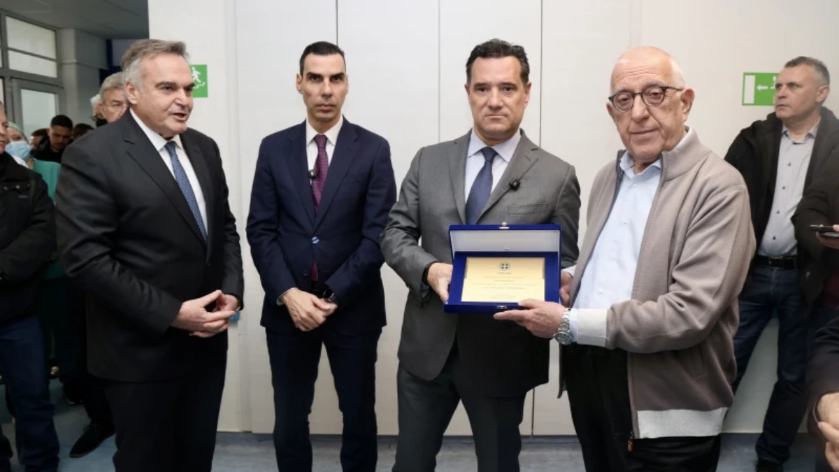 Εγκαίνια σε τέσσερις υπερσύγχρονες χειρουργικές τράπεζες στο Γ.Ν.Α. «Κοργιαλένειο – Μπενάκειο»