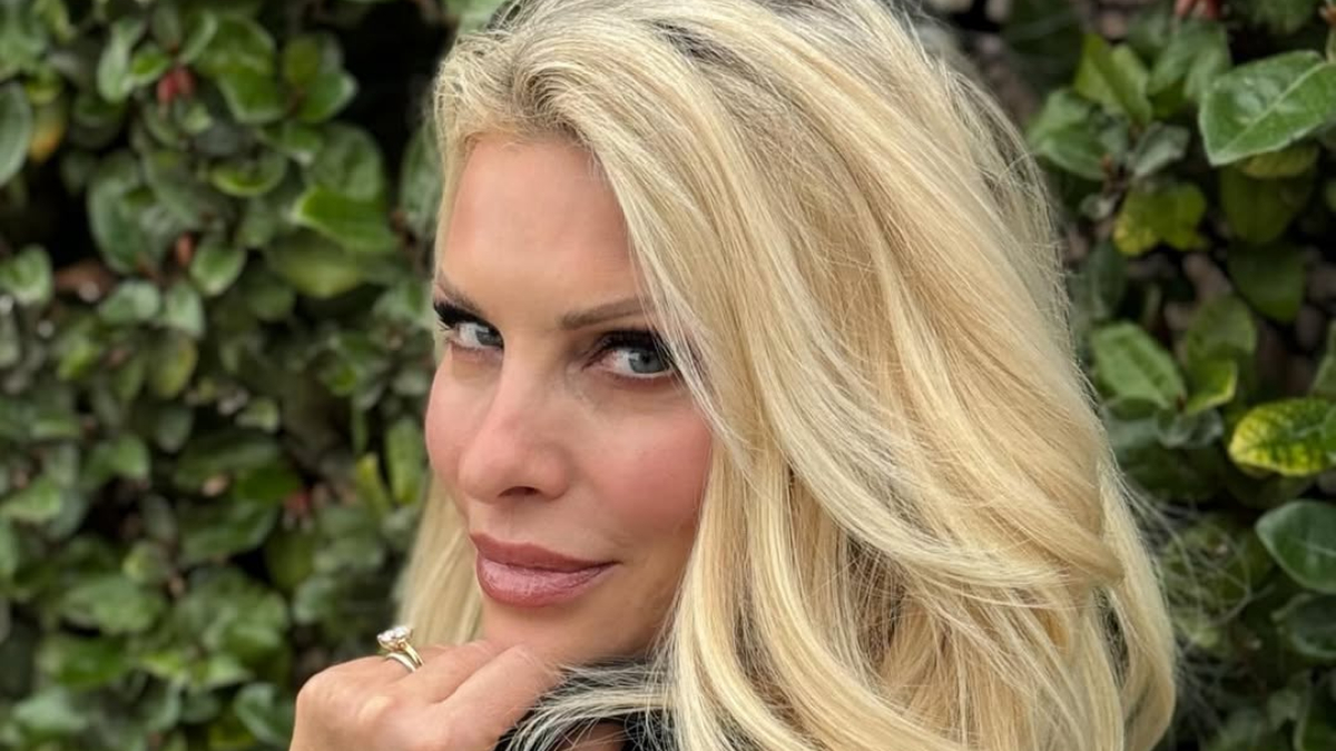 Ελένη Μενεγάκη: Ο πρώτος εντυπωσιακός σύζυγός της πριν τον Λάτσιο και τον Παντζόπουλο – Πώς είναι σήμερα