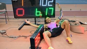 Εμμανουήλ Καραλής: Συζήτηση με τον Σεργκέι Μπούμπκα μετά το άλμα στα 6,17 μ.