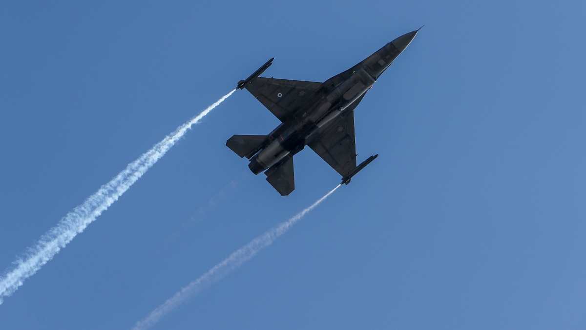 Βουλή: Εγκρίθηκε από την αρμόδια επιτροπή αντιβαλλιστικό και αντι-drone σύστημα ύψους 3 δισεκατομ. ευρώ – Αναβάθμιση των F-16