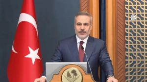 Φιντάν: Η Τουρκία μετέφερε «φιλικές» συμβουλές στο Ιράν να αποφύγει την περαιτέρω εξάπλωση του πολέμου