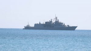 Κύπρος: Έφτασαν οι ελληνικές φρεγάτες “Κίμων” και “Ψαρά” στη Λεμεσό (Εικόνες & Βίντεο)