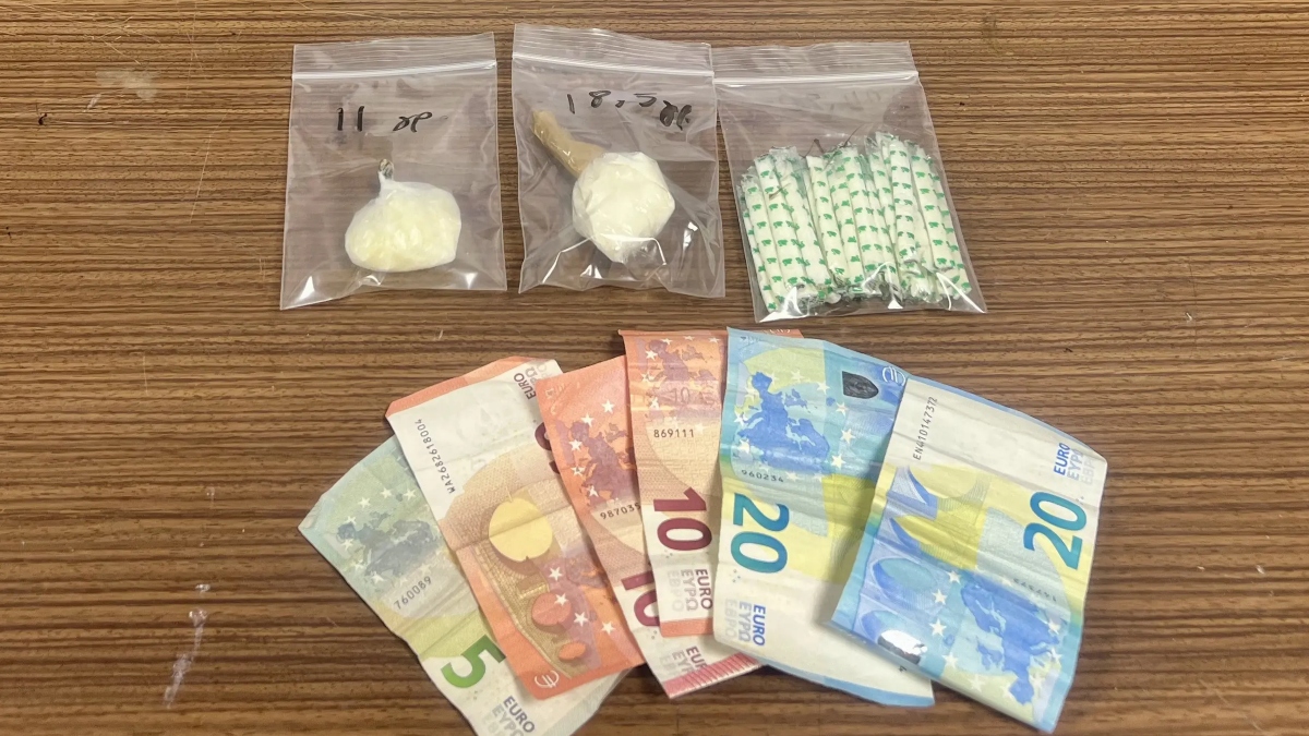 Φυλακές Κορυδαλλού: Βρέθηκαν ναρκωτικά σε κελί 29χρονου κρατουμένου (Εικόνες)