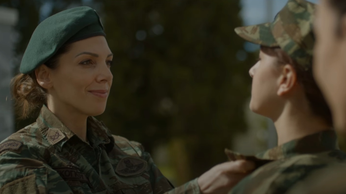 ΓΕΣ: Στη δημοσιότητα βίντεο για την εθελοντική στράτευση γυναικών – «Η ευθύνη για την πατρίδα αφορά και μένα»