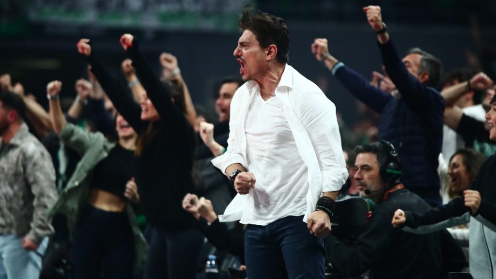 Δημήτρης Γιαννακόπουλος: 32 αγωνιστικές και 2 εκατ. στον Ναν, 3 φορές να πει συγγνώμη ο Ντόρσεϊ