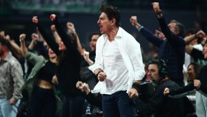 Δημήτρης Γιαννακόπουλος: 32 αγωνιστικές και 2 εκατ. στον Ναν, 3 φορές να πει συγγνώμη ο Ντόρσεϊ