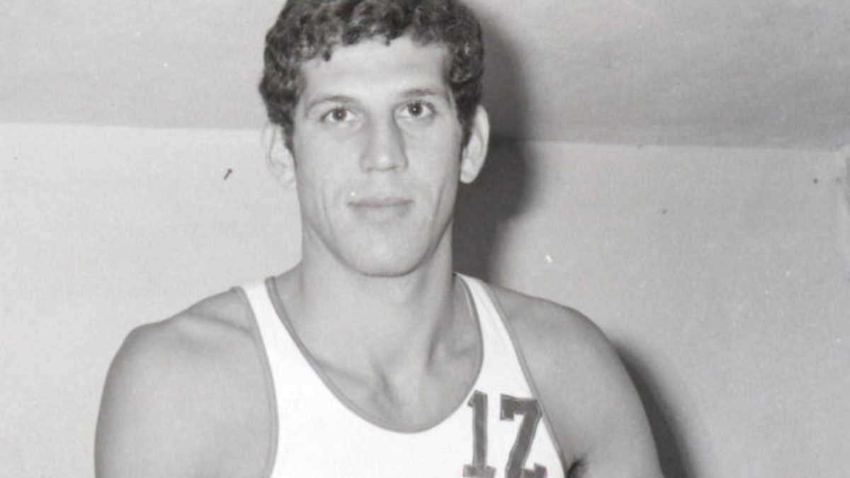 Βασίλης Γκούμας: Ο “Αυτοκράτορας” που έγραψε ιστορία στο ελληνικό μπάσκετ πριν τον Νίκο Γκάλη