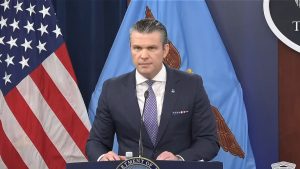 Χέγκσεθ: “Αν το Ιράν δεν κάνει συμφωνία, ο πόλεμος θα συνεχιστεί με μεγαλύτερη ένταση”