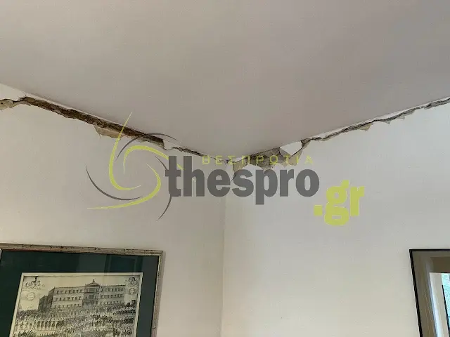 Σεισμός στην Θεσπρωτία: Ζημιές σε παλιά σπίτια, προβλήματα από κατολισθήσεις στην Εγνατία οδό – Τι λένε οι σεισμολόγοι (βίντεο)