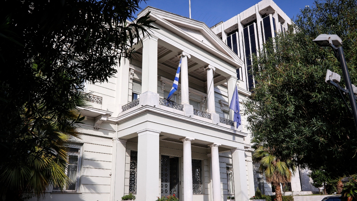 Επαναπατρίστηκαν οι πρώτοι 162 Έλληνες από τη Μέση Ανατολή – Επέστρεψαν οδικώς ή αεροπορικώς