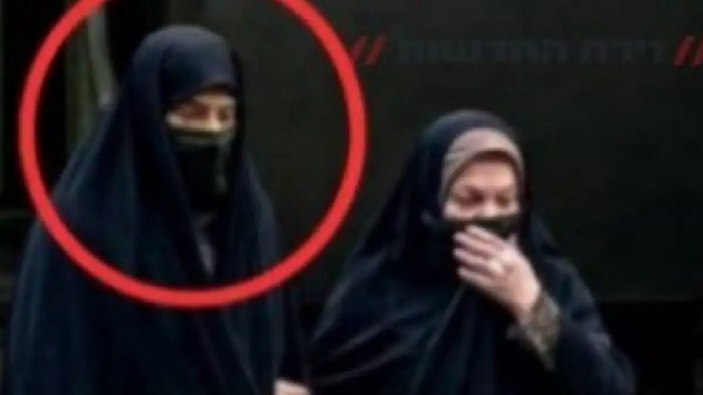 Ιράν: Αξιωματικοί των Φρουρών της Επανάστασης μεταμφιέζονται σε γυναίκες για να γλιτώσουν από τις επιθέσεις