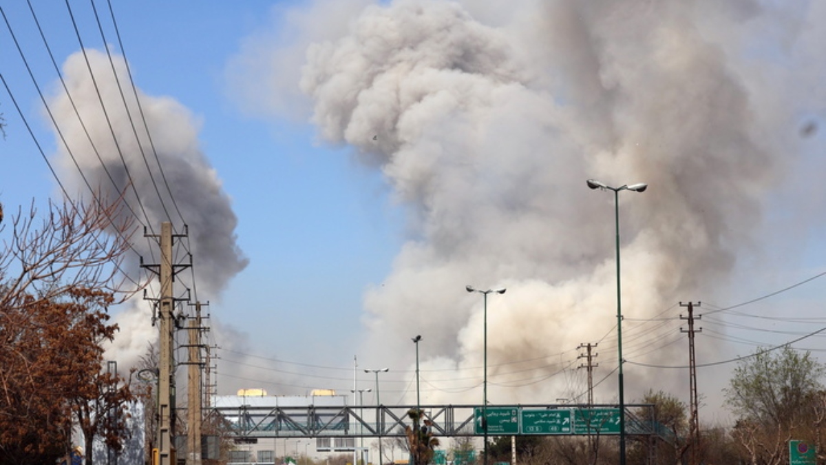 Politico: Οι ΗΠΑ ετοιμάζονται για πόλεμο 100 ημερών στη Μέση Ανατολή – Προσπάθεια να απομακρυνθούν οι Αμερικανοί πολίτες