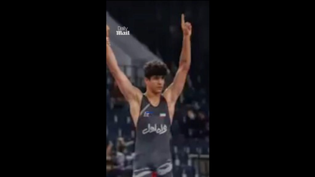 Ιράν: Κρέμασαν 19χρονο παλαιστή που συμμετείχε στις διαδηλώσεις – Καταγγελίες ότι βασανίστηκε για να ομολογήσει (βίντεο)