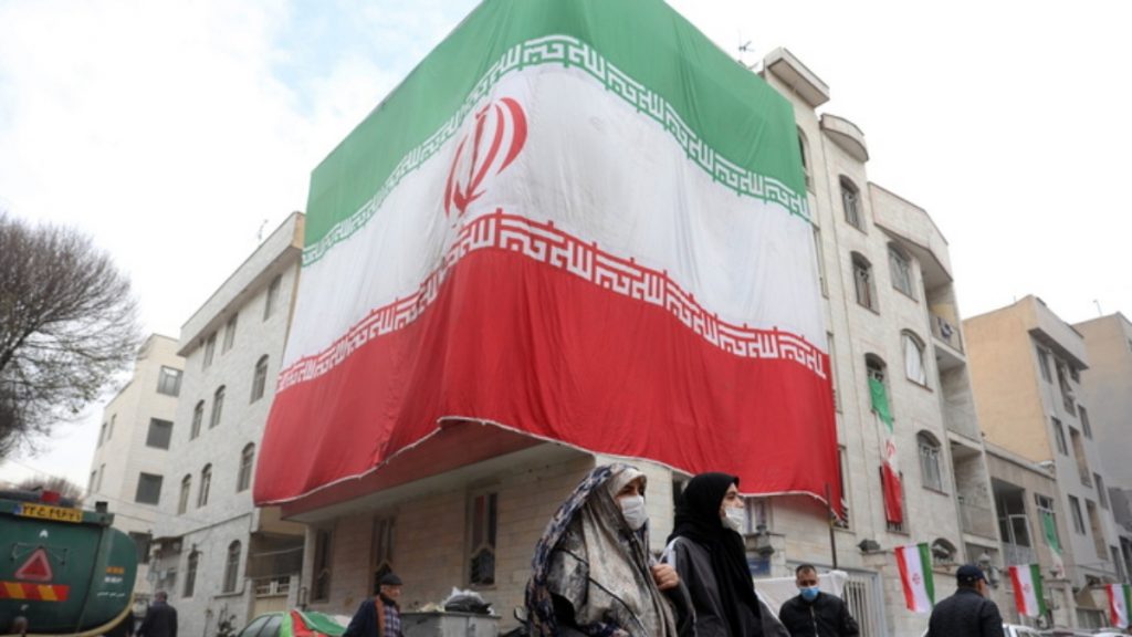 Το Ιράν απειλεί τις ΗΠΑ: “Θα βρεθούν μπροστά σε νέο Βιετνάμ αν στείλουν χερσαίες δυνάμεις”