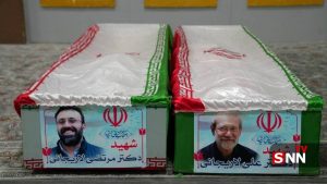 Ιράν: Οι πρώτες φωτογραφίες από τα φέρετρα του Αλί Λαριτζανί και του γιου του