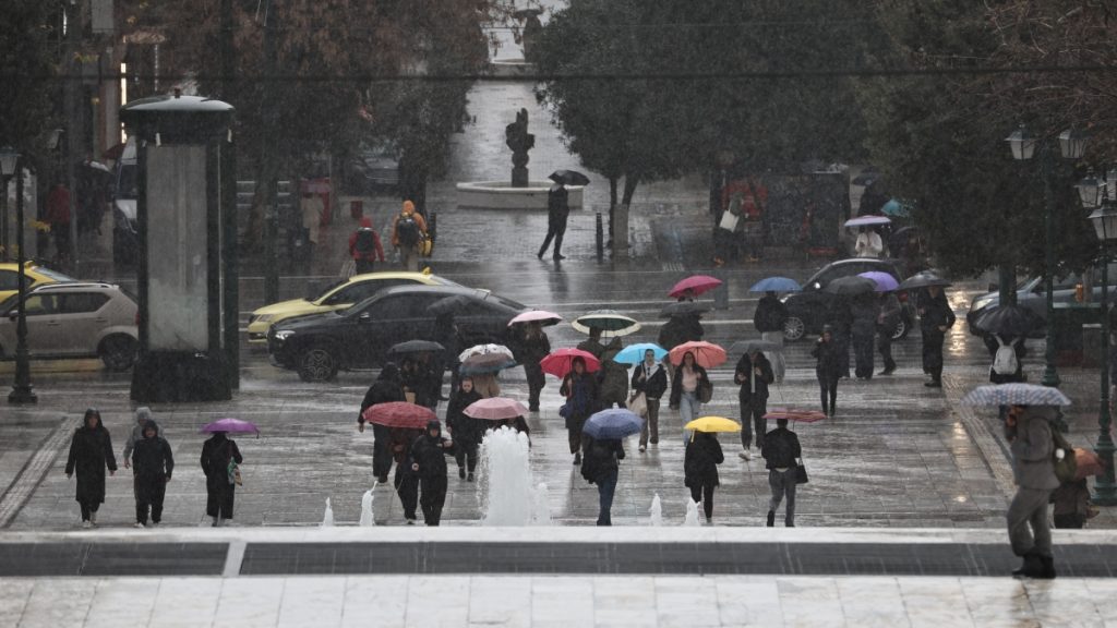 Κακοκαιρία Erminio: Σε ποιες περιοχές θα κλείσουν τα σχολεία λόγω των έντονων φαινομένων