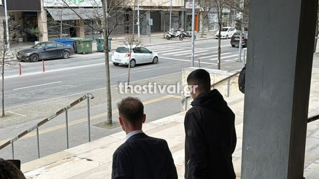 Δολοφονία στην Καλαμαριά: Ελεύθερος με αναβαθμισμένο κατηγορητήριο ο 19χρονος φίλος του 20χρονου – Θα απολογηθεί ξανά