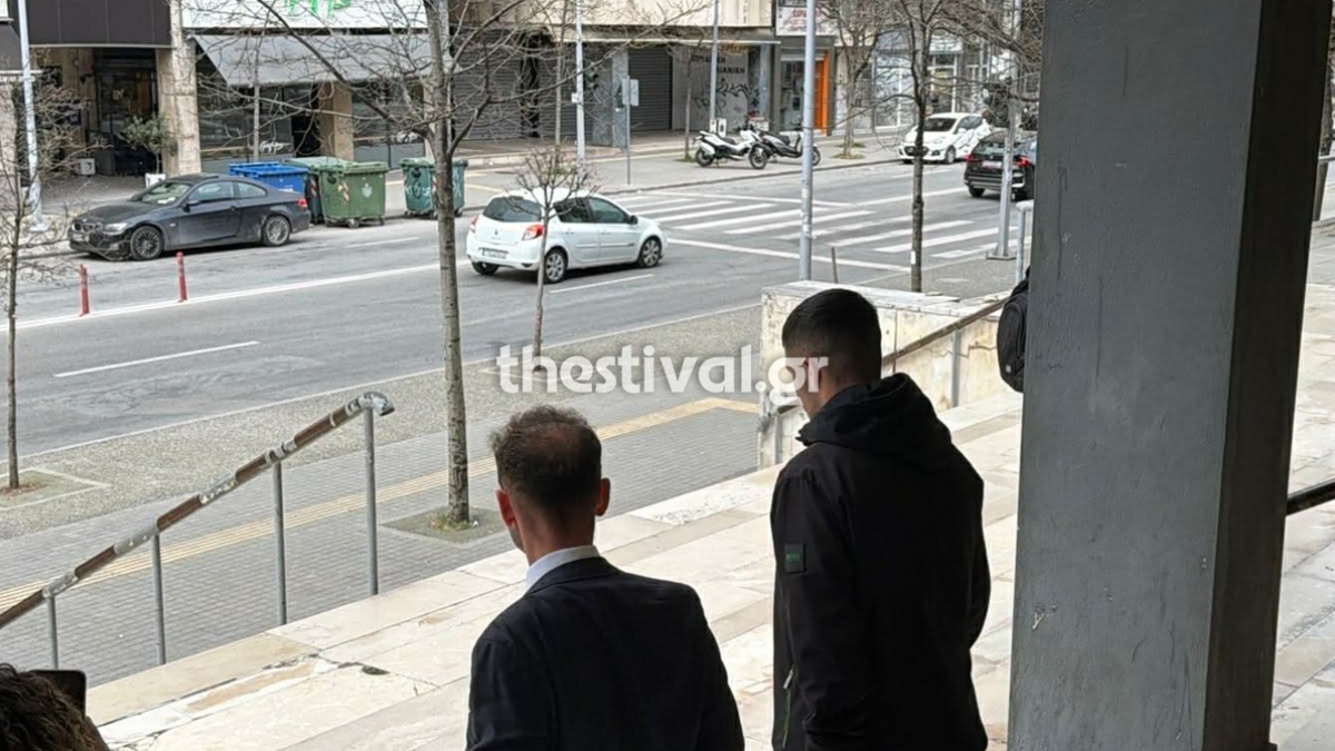 Δολοφονία στην Καλαμαριά: Ελεύθερος με αναβαθμισμένο κατηγορητήριο ο 19χρονος φίλος του 20χρονου – Θα απολογηθεί ξανά