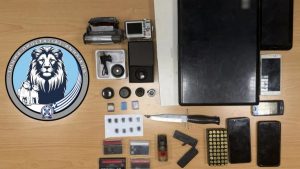 53χρονος είχε τοποθετήσει κρυφή κάμερα σε γυναικείες τουαλέτες – Συνελήφθη για παιδική πορνογραφία