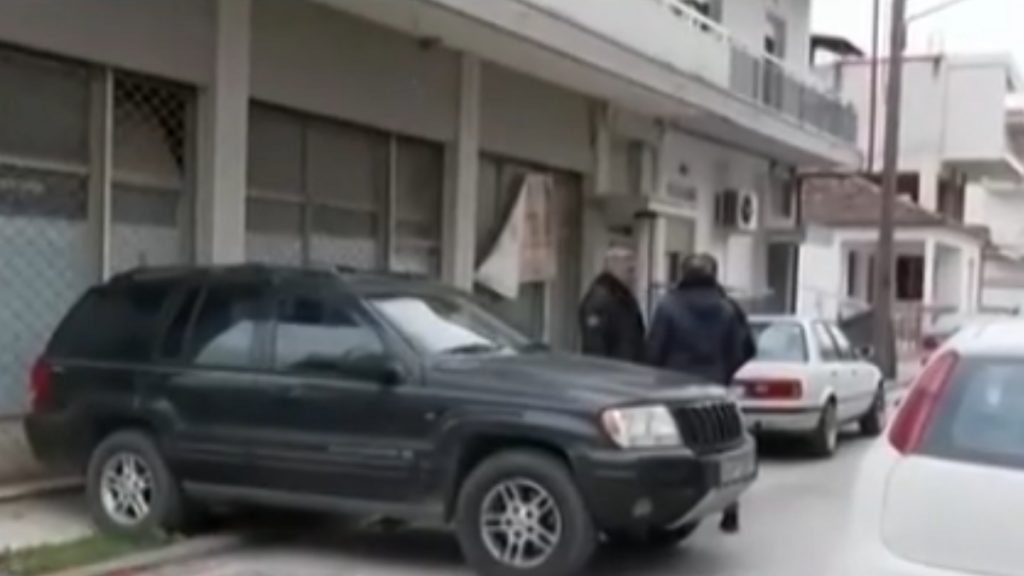 Καρδίτσα: Ομολόγησε ο ένας από τους δύο συλληφθέντες για την δολοφονία του τραγουδιστή – Τους εντόπισαν από βίντεο