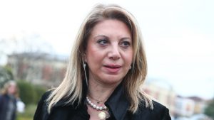 Καρυστιανού για δίκη των Τεμπών: “Ντροπιαστική εικόνα στο δικαστήριο, είμαστε στιβαγμένοι σαν σαρδέλες” (βίντεο)