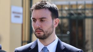 Φλώρος: Ποινή φυλάκισης 4 ετών για τον ξυλοδαρμό του Γραμμένου – Κρίθηκε ομόφωνα ένοχος