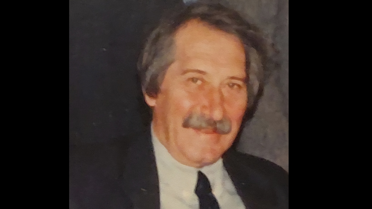 Πέθανε ο δημοσιογράφος Αντώνης Κούρτης – Ήταν κυβερνητικός εκπρόσωπος στην κυβέρνηση του Ανδρέα Παπανδρέου