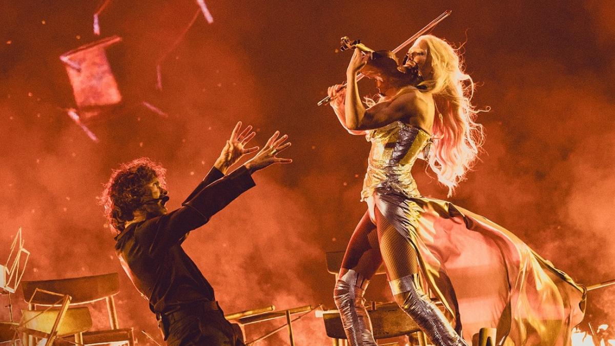 Λίντα Μπράβα: Από το Playboy στη σκηνή της Eurovision 2026 – Ποια είναι η βιολίστρια της Φινλανδίας