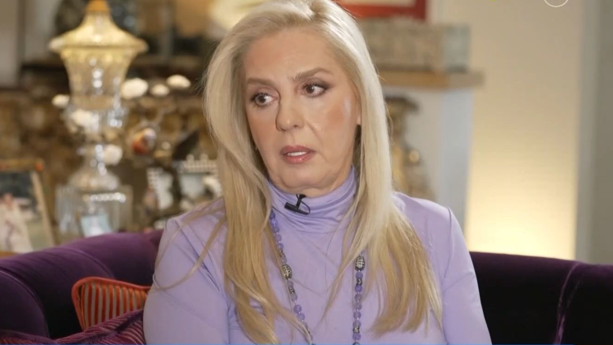 Έλενα Μακρή Λυμπέρη: «Οι 3 κολλητές μου είχαν σχέση με τον Αντώνη και μου τον πρότειναν»