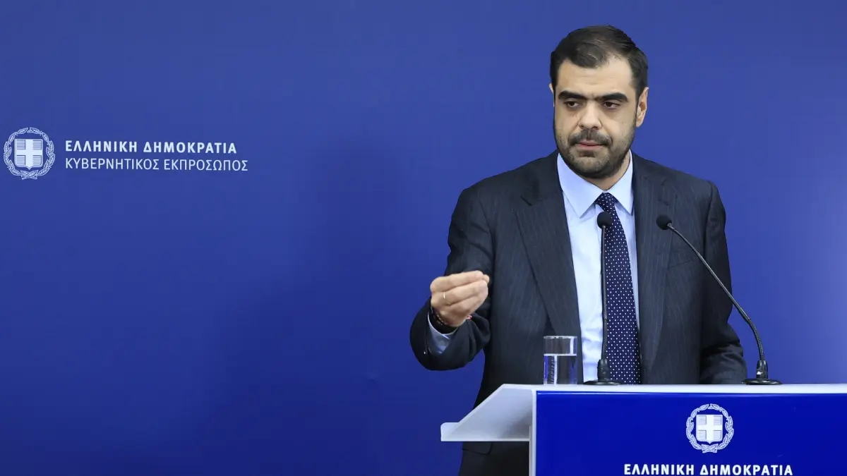 Μαρινάκης: “Γνωστή τακτική της αντιπολίτευσης να δίνει πολιτικό χαρακτήρα στις υποθέσεις”