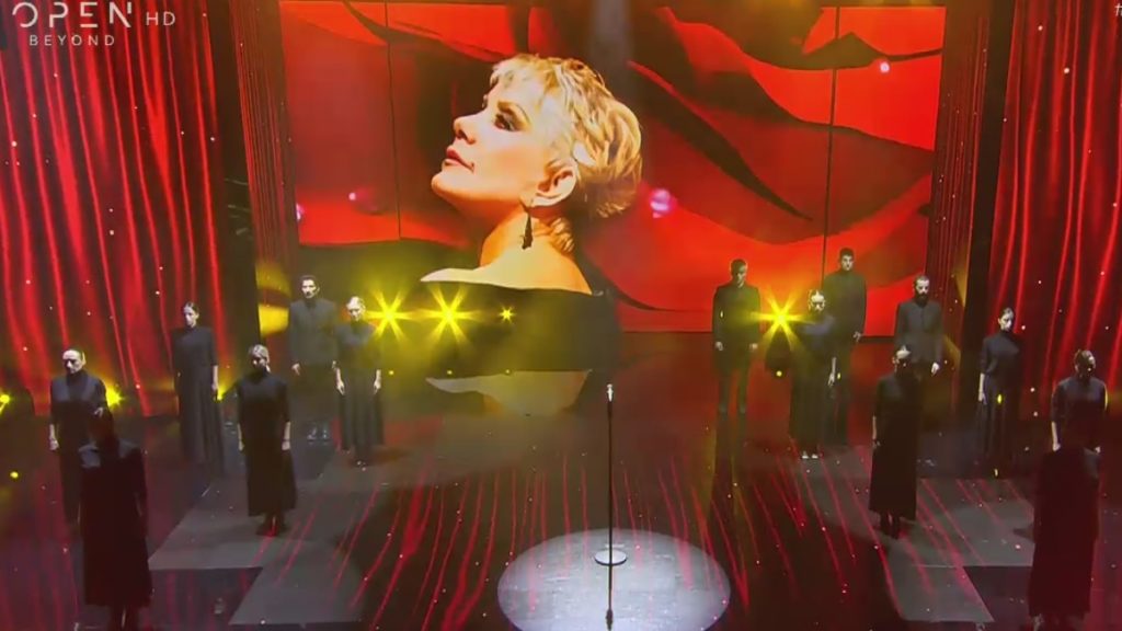 Ράγισαν οι πέτρες στο J2US για την Μαρινέλλα – Την αποχαιρέτησε με στίχους της ο Κόκλωνης, βούρκωσε ο Φασουλής