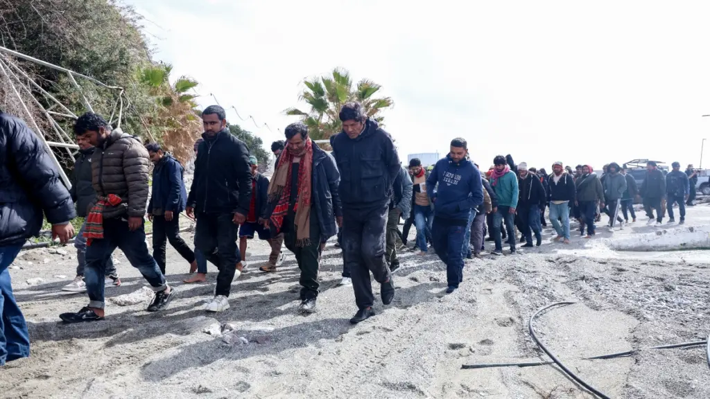Διασώθηκαν 85 μετανάστες σε Γαύδο και Καλούς Λιμένες – Σε εξέλιξη νέα επιχείρηση διάσωσης