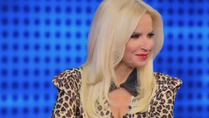 «The Chase»: Παίκτρια συγκινεί τη Μαρία Μπεκατώρου – Θέλει τα χρήματα για την μητέρα της